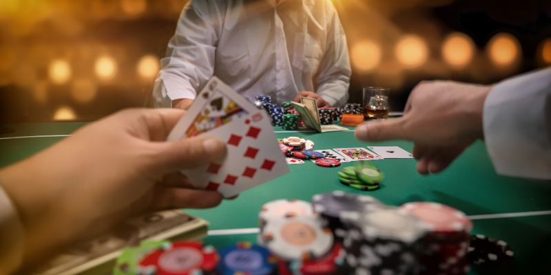 Vòng đấu bài chung trong game Poker đổi thưởng